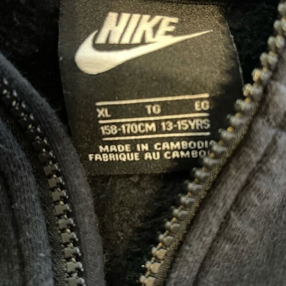 Boys XL Nike Black-Gray Full Zip Hoodie - Picture 2 of 4